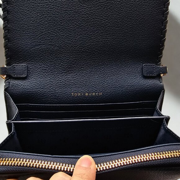 Tory Burch Marion Flat Wallet Crossbody Bag - Navy Blue - EXCELLENT! - Picture 5 of 7